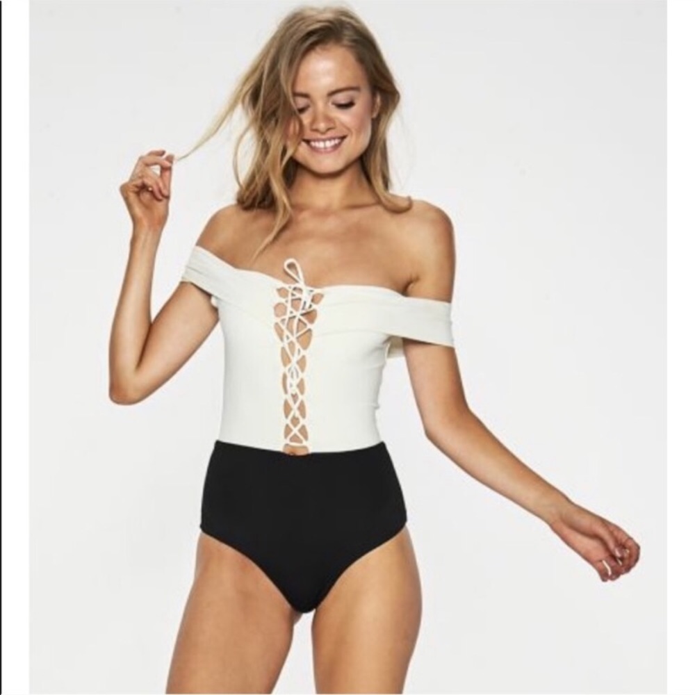 L Space Anja One Piece